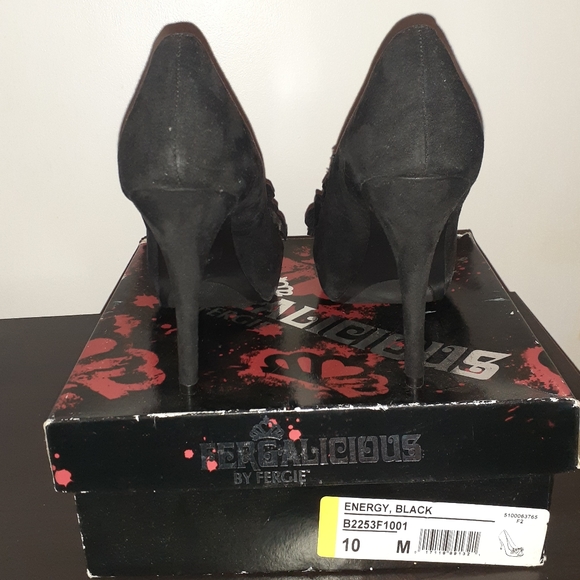 Black peep toe pumps. - Picture 4 of 5